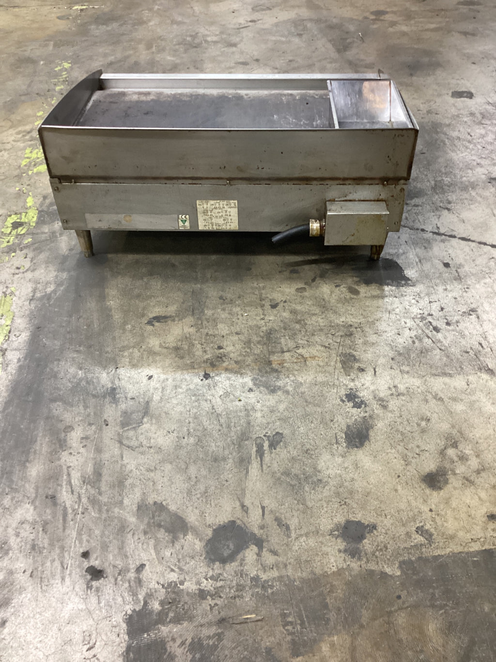 Star 536TGF-PE Electric Griddle, Countertop 3 Controls Stainless Steel