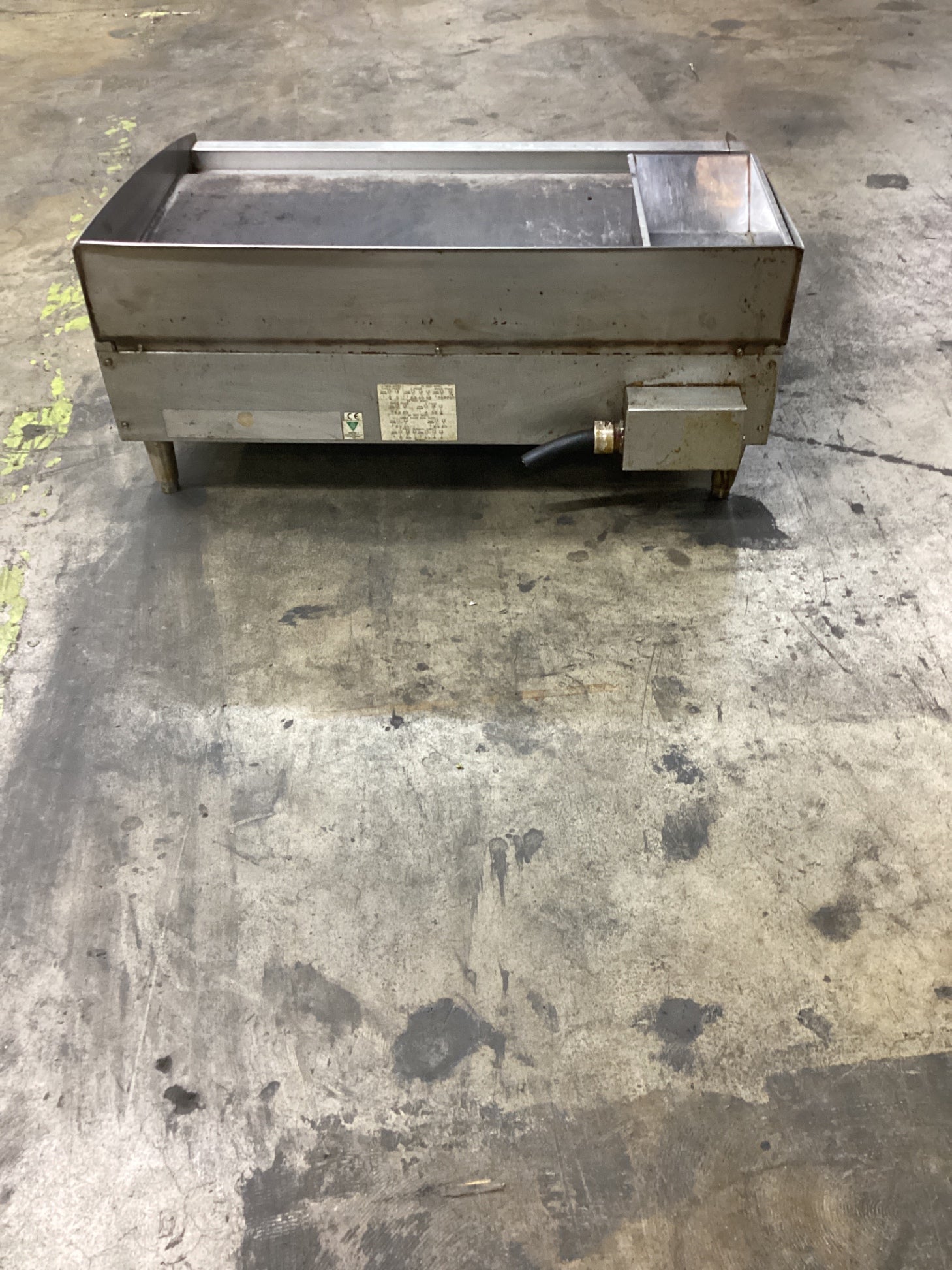 Star 536TGF-PE Electric Griddle, Countertop 3 Controls Stainless Steel