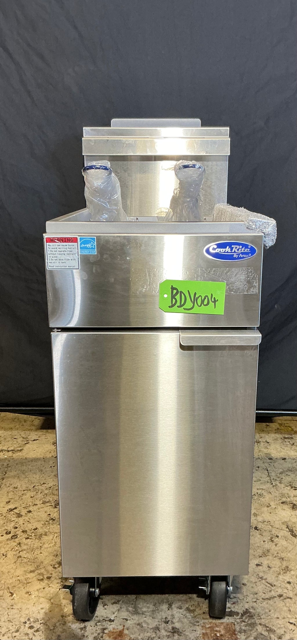 Brand New Cook Rite ATFS-40ES Deep Fryer, Commercial Gas, Vertical Type 66,000 BTU/HR Input, On Casters, 2 Baskets