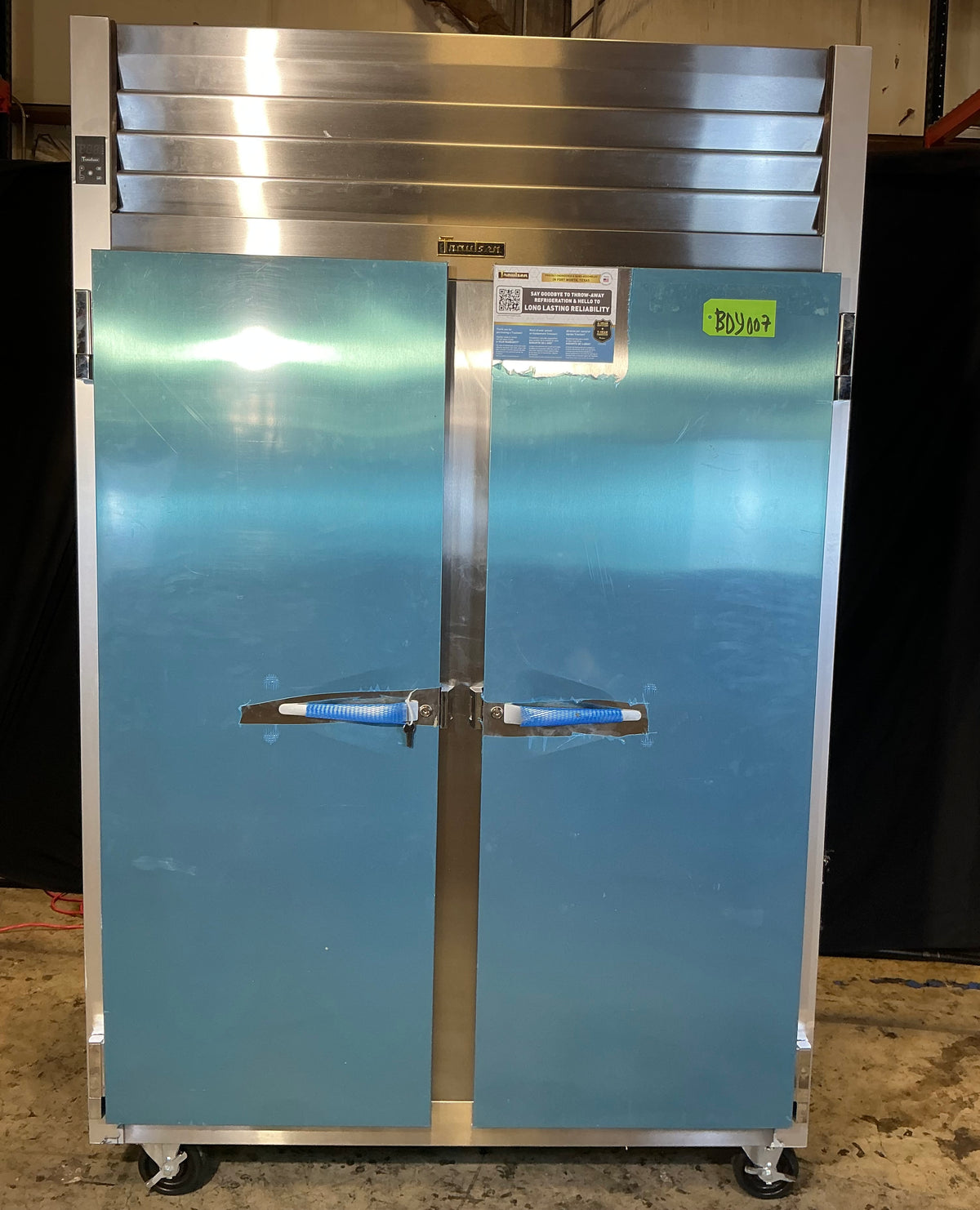 Traulsen G22010 Freezer Upright Two-Door Stainless Steel On Wheels 115V 1 Phase