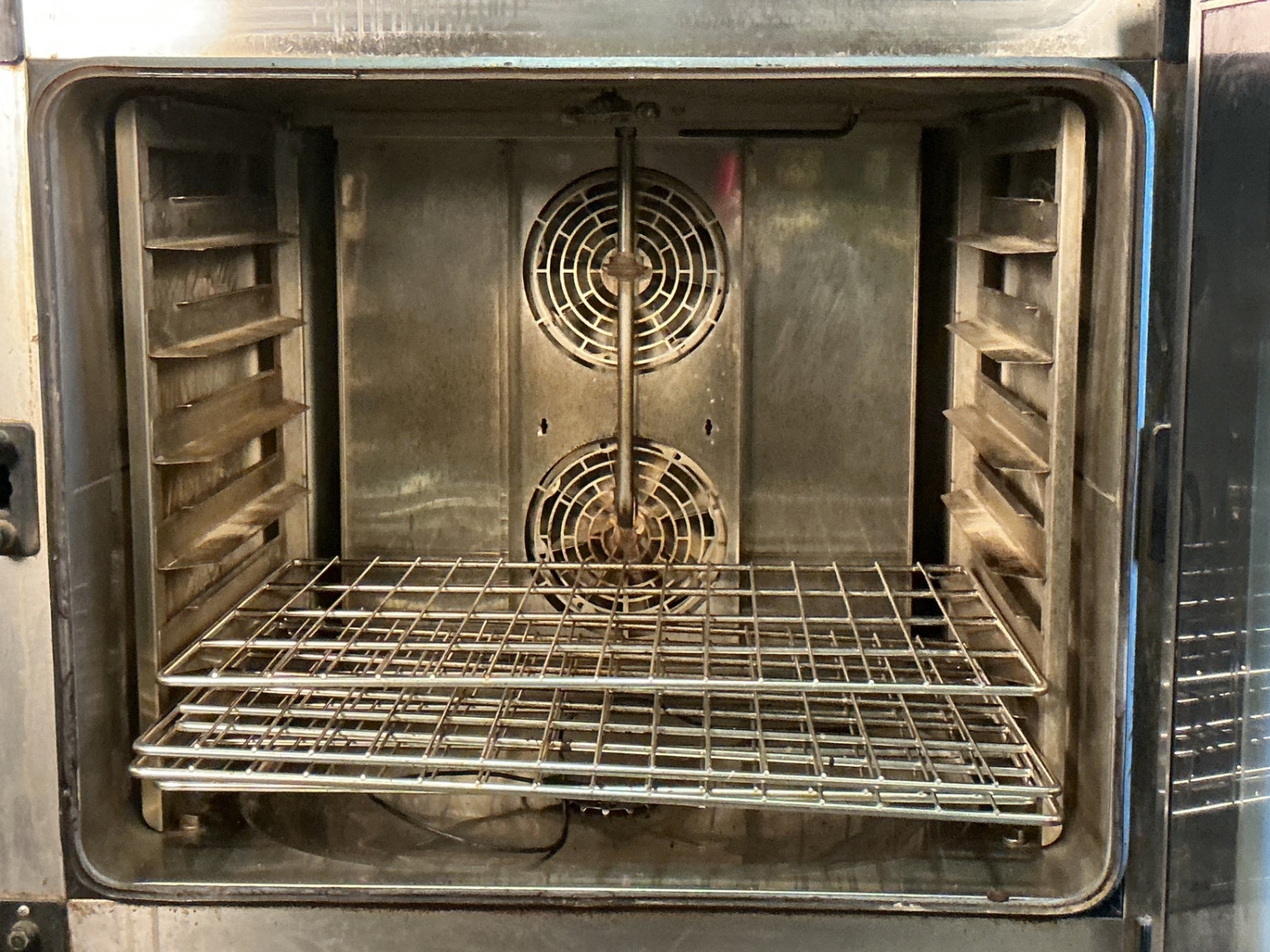 Unox XAVC-06FS-EPRM 34 Inch Electric Combi Oven Steam Generator 6 Tier With Programmable Controls Energy Star