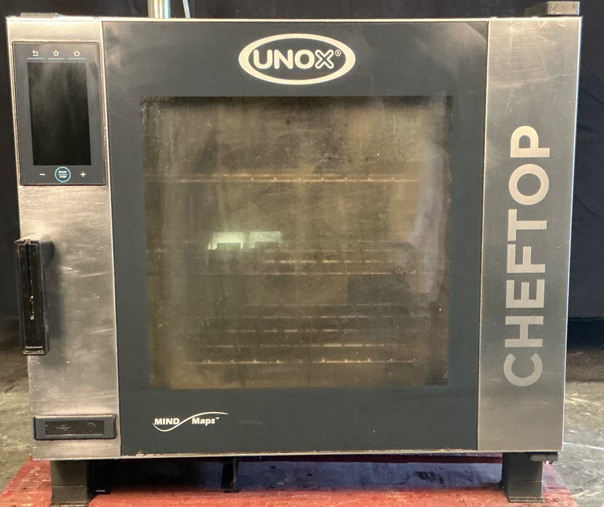 Unox XAVC-06FS-EPRM 34 Inch Electric Combi Oven Steam Generator 6 Tier With Programmable Controls Energy Star