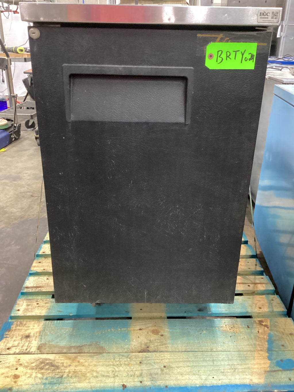 True TDD-1 Undercounter Kegerator