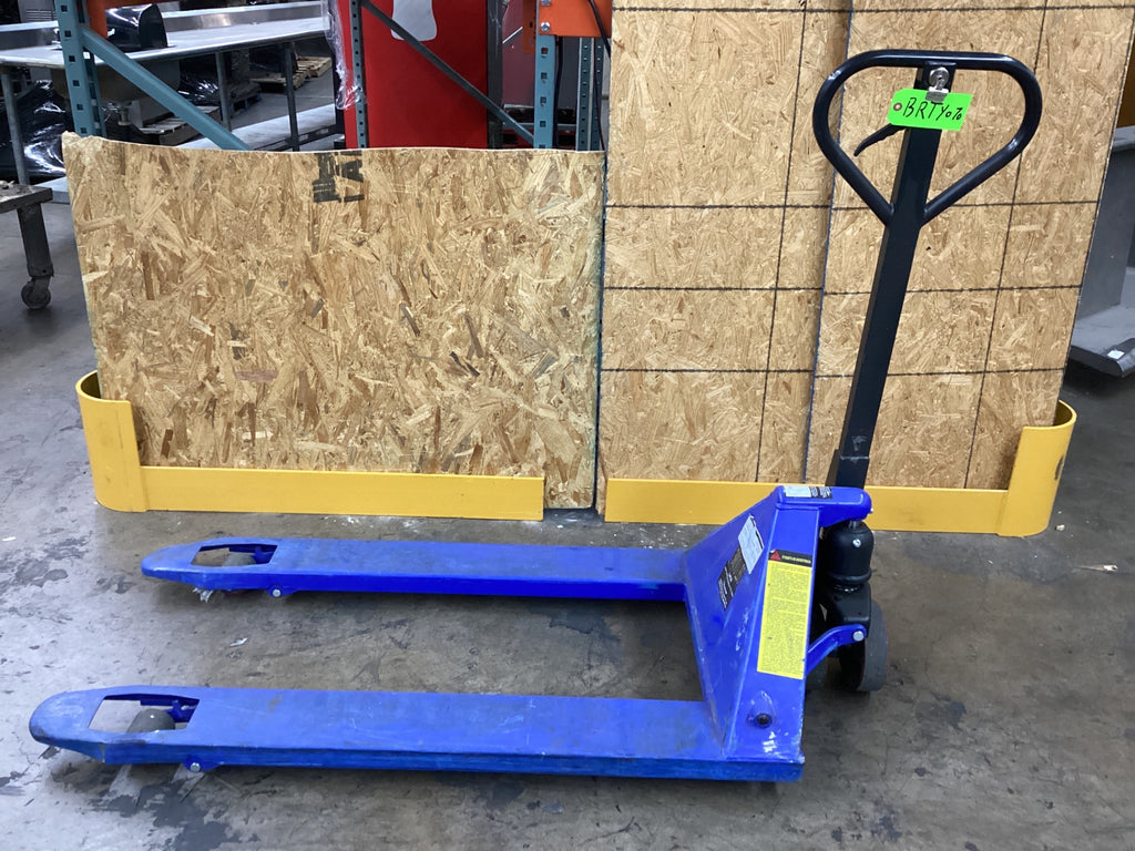 Grainger 12U124 Hand Hydraulic Pallet Truck 3800 LBS Capacity