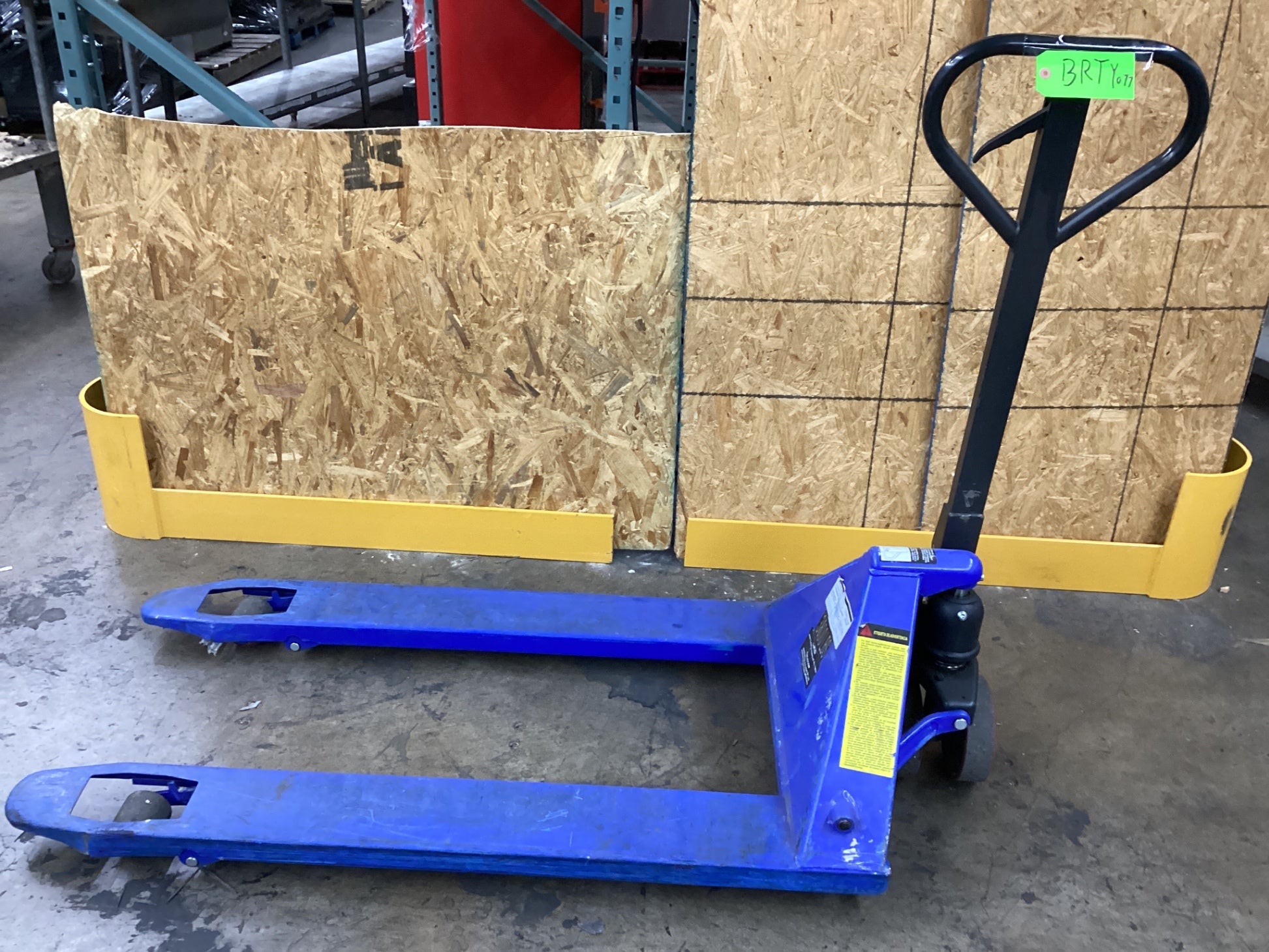 Grainger 12U124 Hand Hydraulic Pallet Truck 3800 LBS Capacity