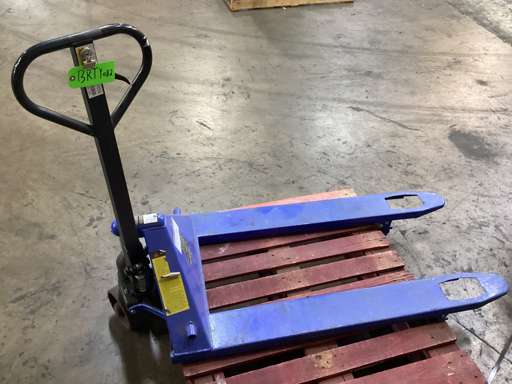 Grainger 12U124 Hand Hydraulic Pallet Truck 3800 LBS Capacity