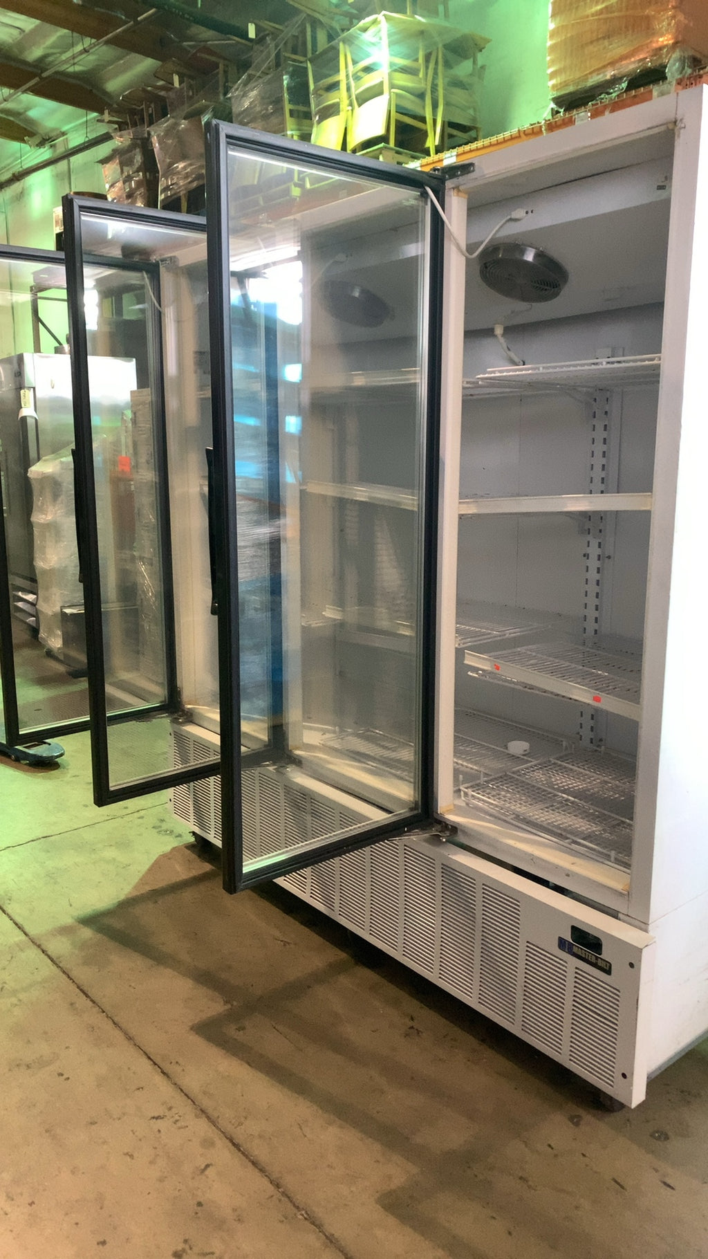 MASTER-BILT BLG-74HM Refrigerator, 3-Door Glass Display Merchandiser