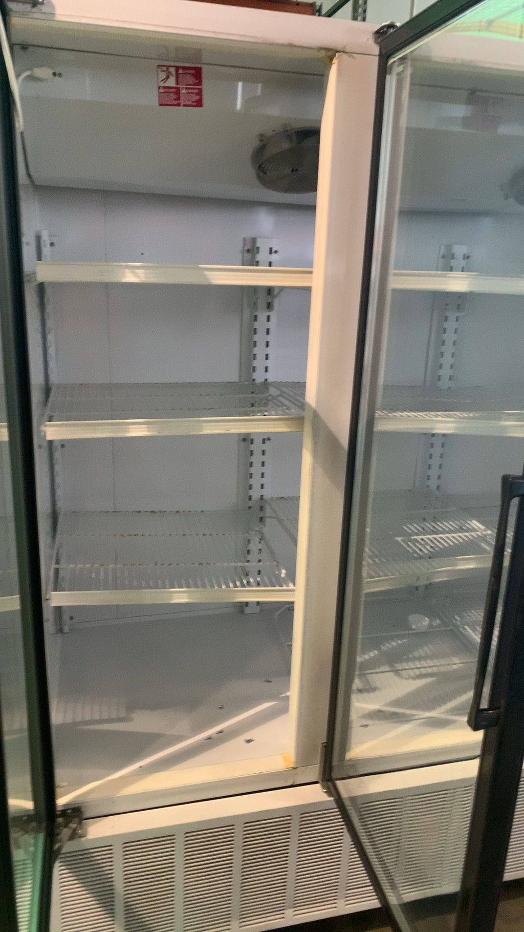 MASTER-BILT BLG-74HM Refrigerator, 3-Door Glass Display Merchandiser