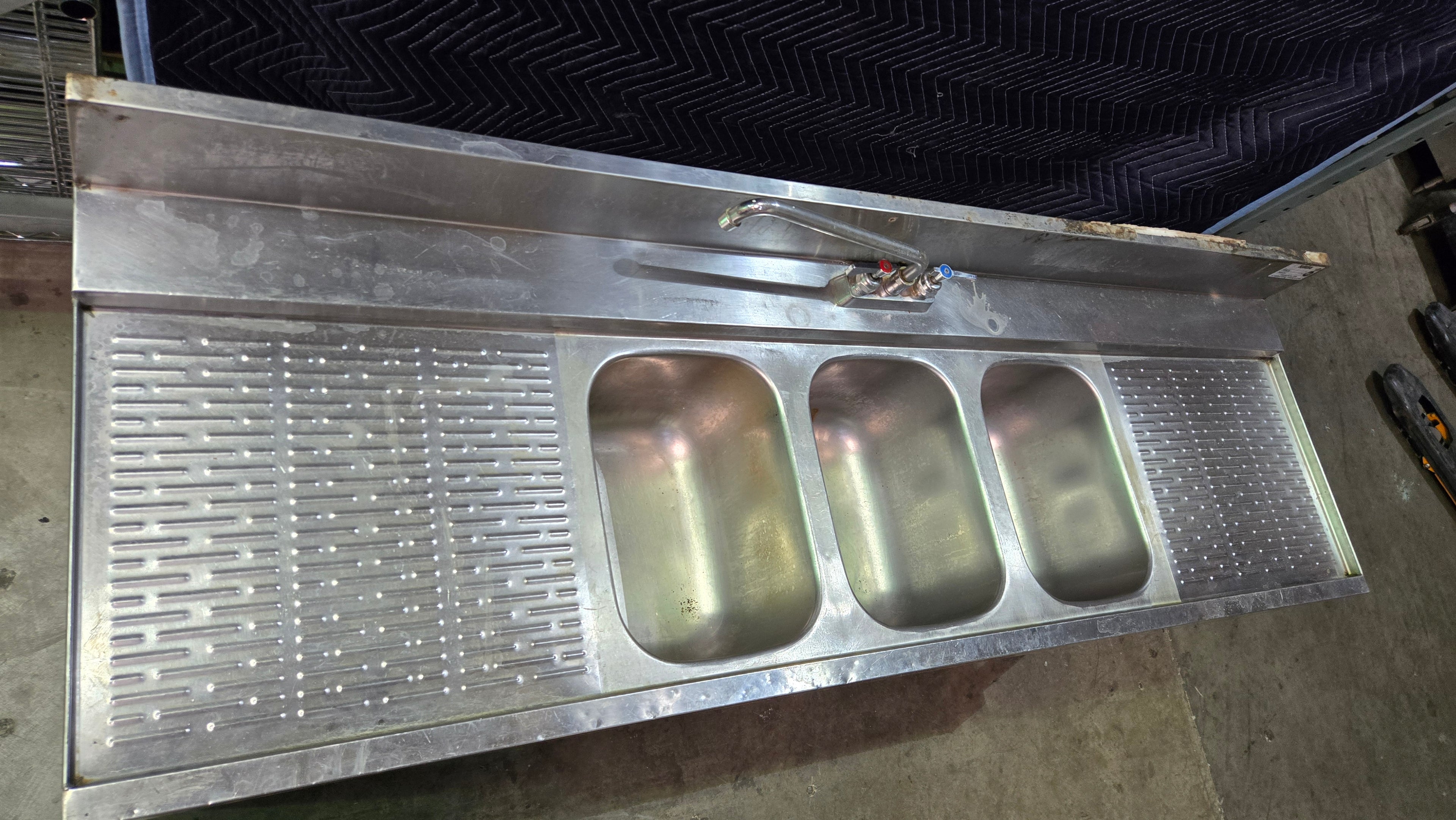 Krowne 22-63C Commercial Sink, Three Compartment, Two Drainboards Stainless Steel, Faucet Included, on Legs