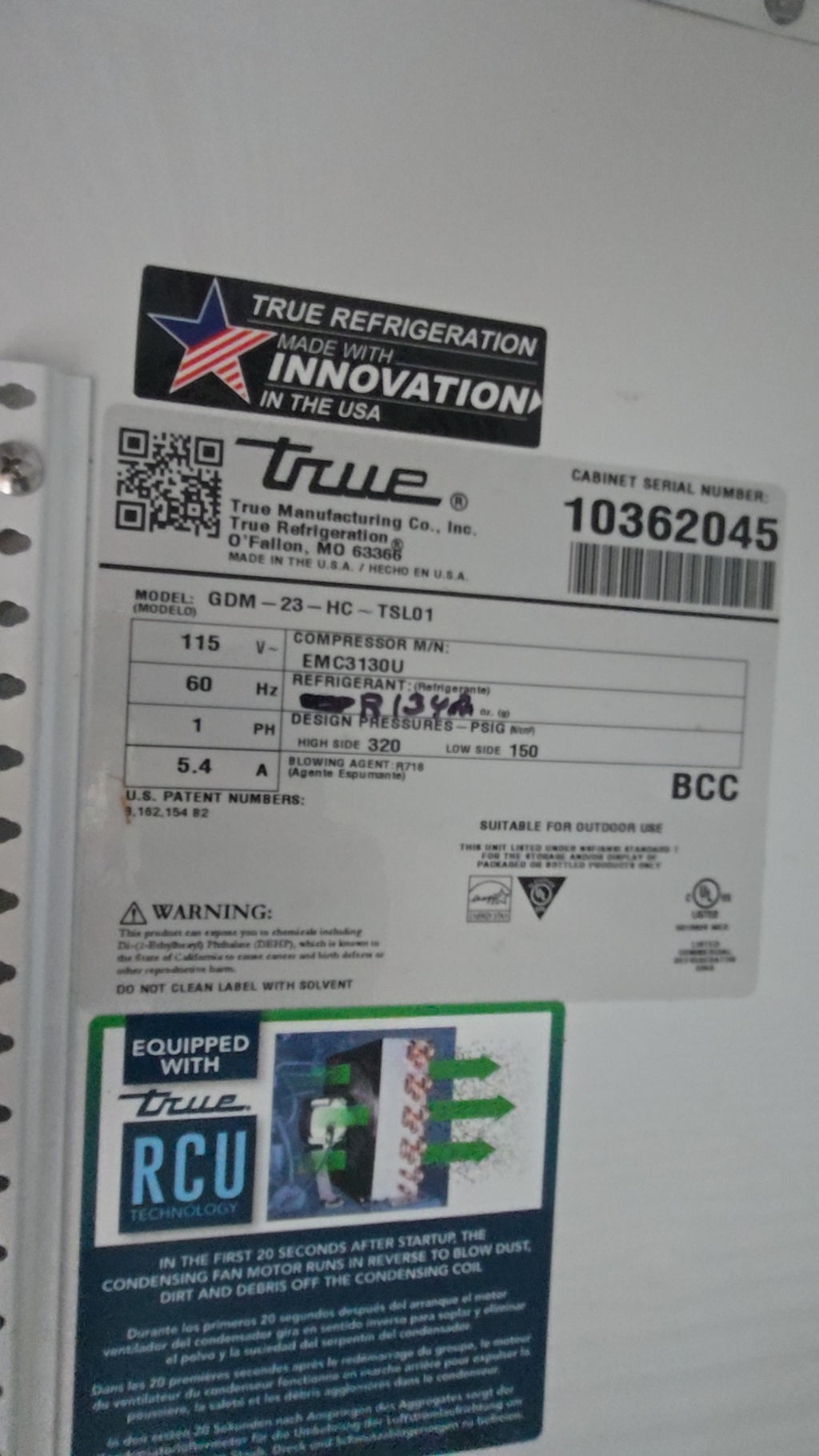 True GDM-23-HC TSL01 Refrigerator, Upright Glass Door Merchandiser Bottom Mount Compressor Single Door 3 Wire Shelves RCU Technology