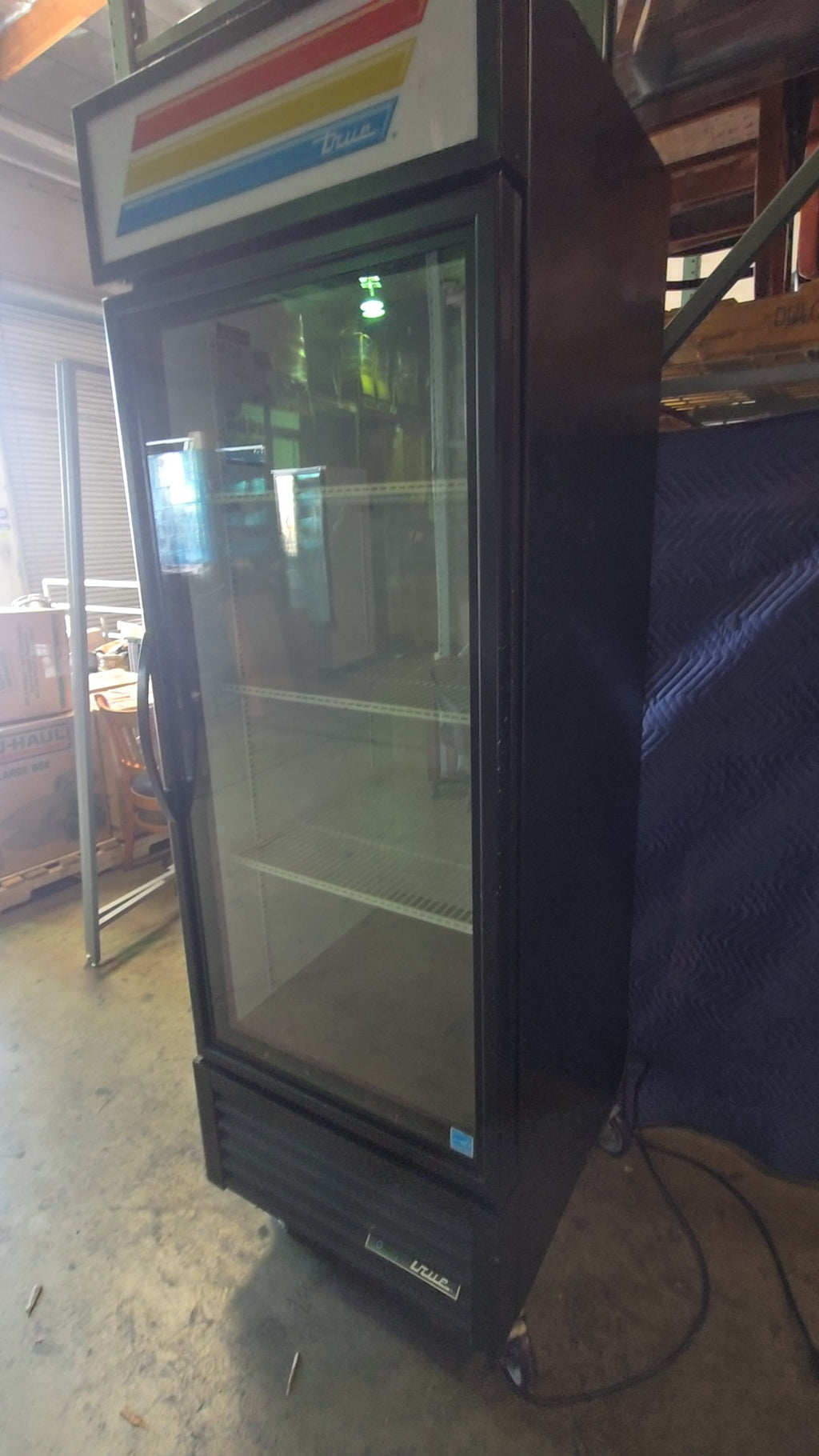 True GDM-23-HC TSL01 Refrigerator, Upright Glass Door Merchandiser Bottom Mount Compressor Single Door 3 Wire Shelves RCU Technology