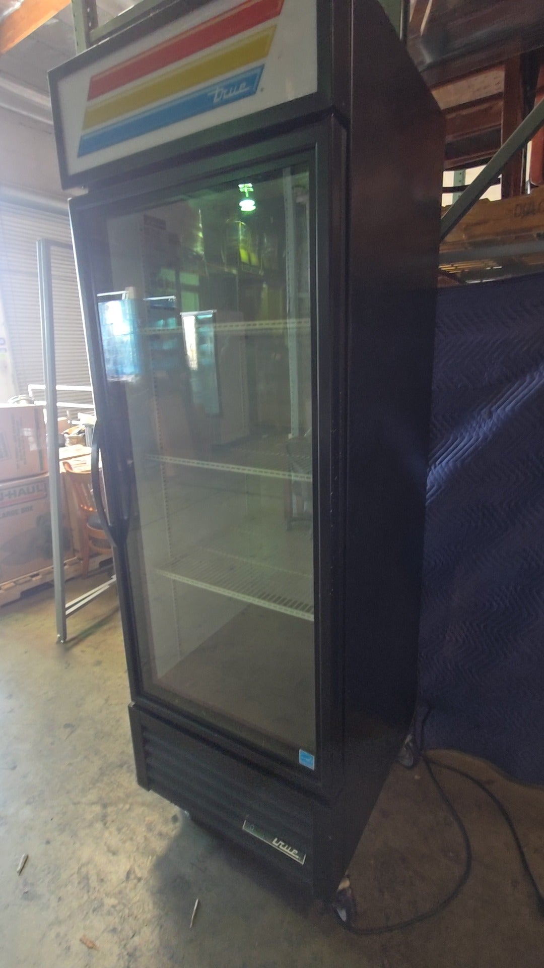 True GDM-23-HC TSL01 Refrigerator, Upright Glass Door Merchandiser Bottom Mount Compressor Single Door 3 Wire Shelves RCU Technology