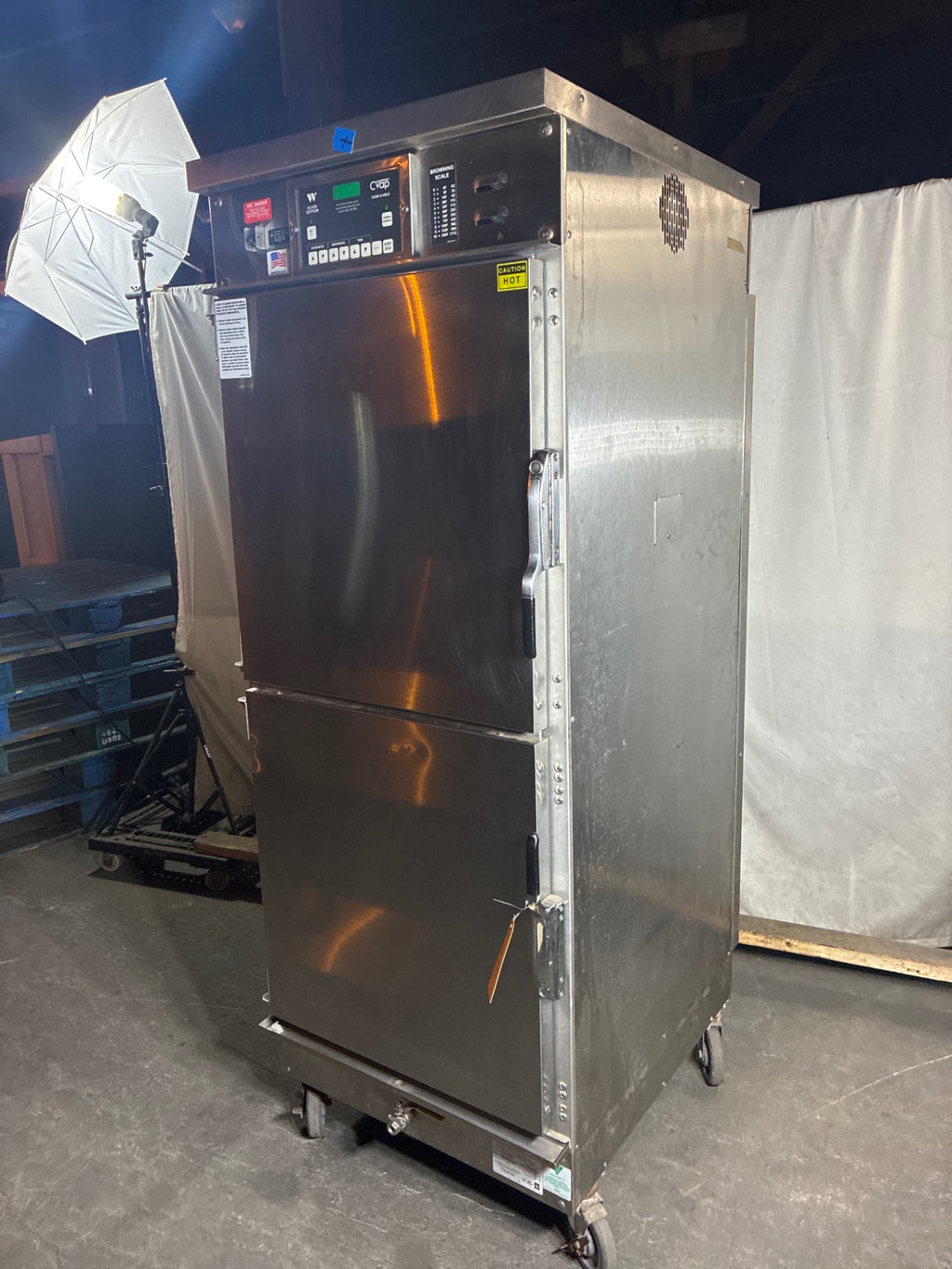 CVap W SILVER EDITION Oven And Holding Cabinet, 2 Solid 1/2 Swing Doors, Mobile