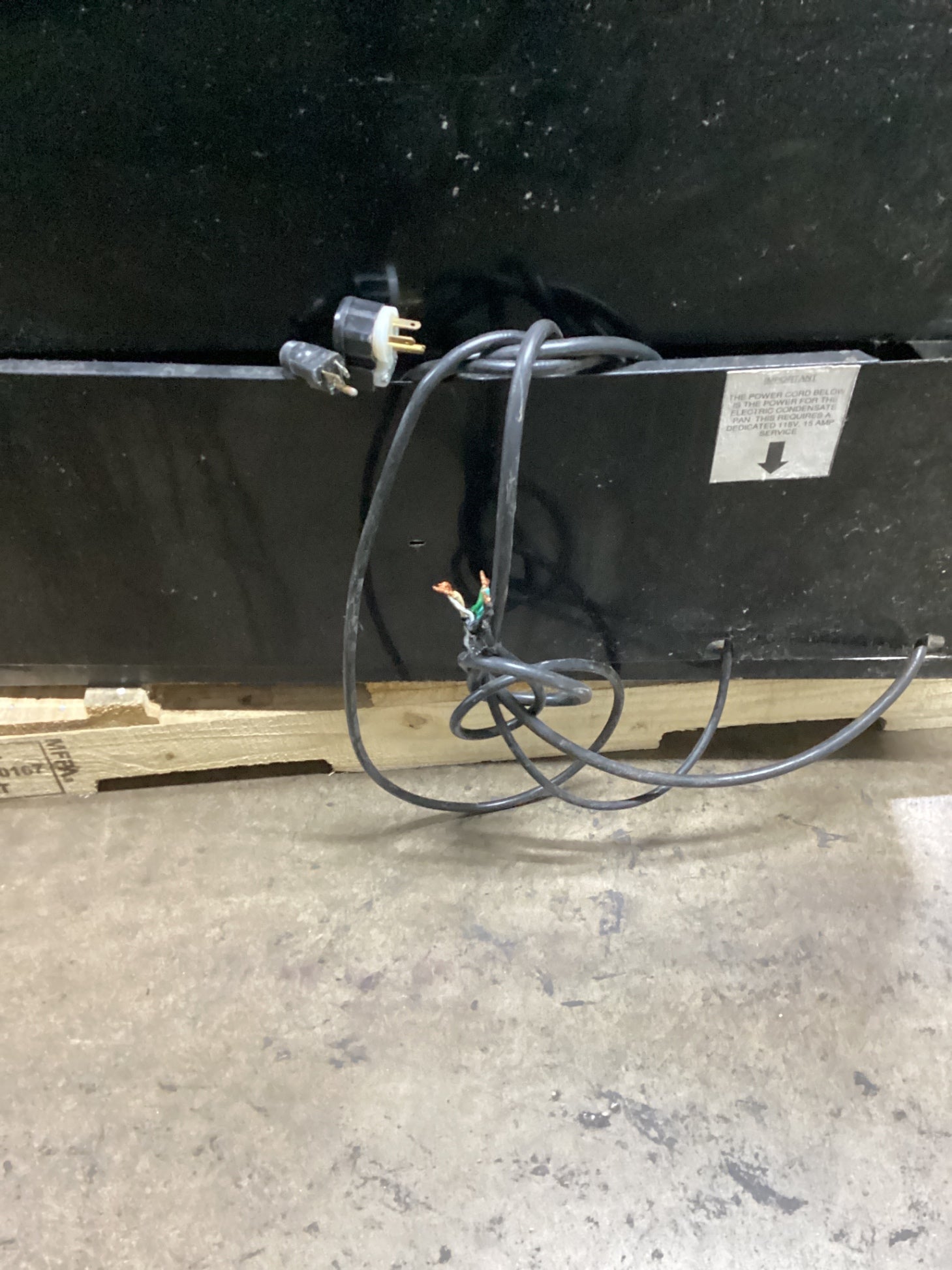Hussmann GSVM-4072 40" Vertical Open Air Cooler
