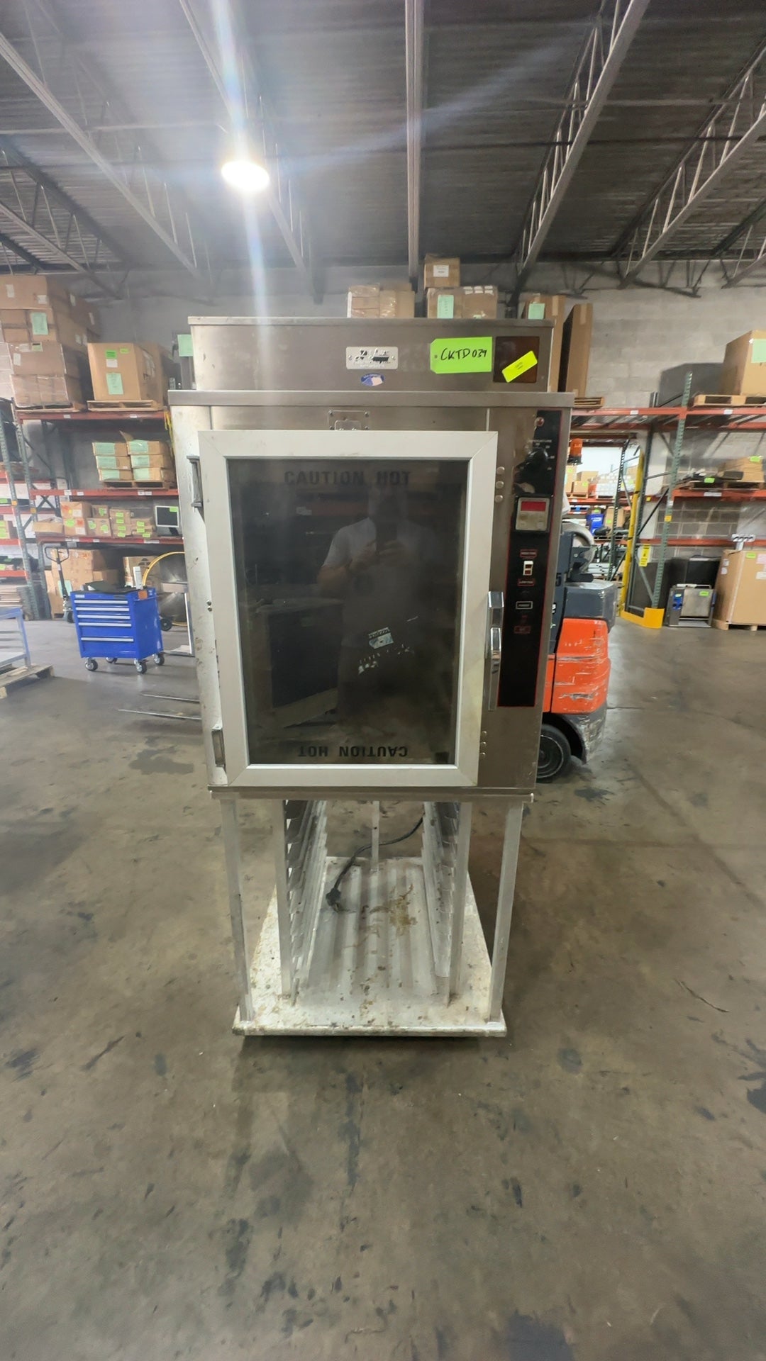 DeLUXE HSM-6 Holding Cabinet, Upright Heated Single Glass Door On Wheeled Stand