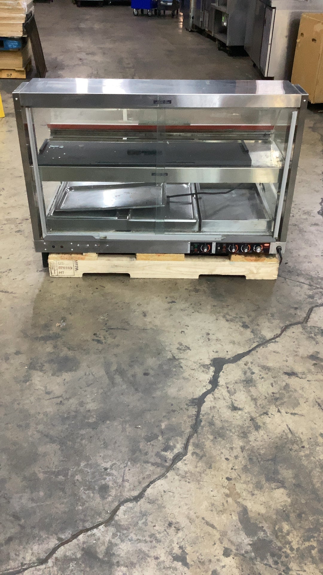 HATCO GRCDH-3PD 2-Tier Heated Display Case