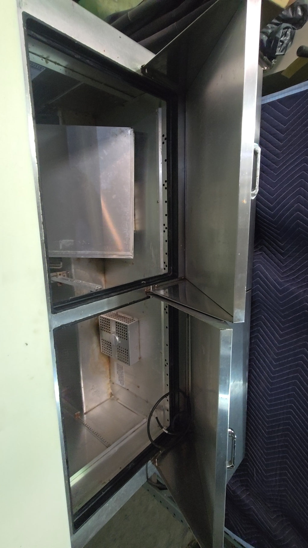 True TSSU-60-24M-B-ST-HC Refrigerator, Undercounter Prep Table 2 Doors 2 Drawers Stainless Steel