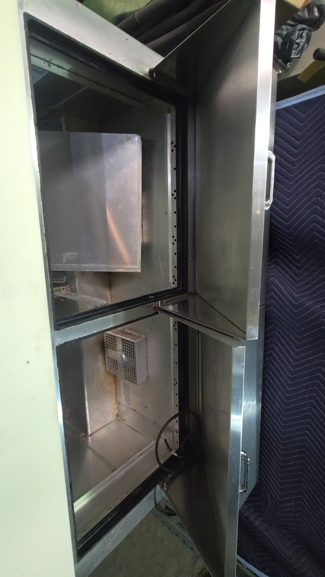 True TSSU-60-24M-B-ST-HC Refrigerator, Undercounter Prep Table 2 Doors 2 Drawers Stainless Steel