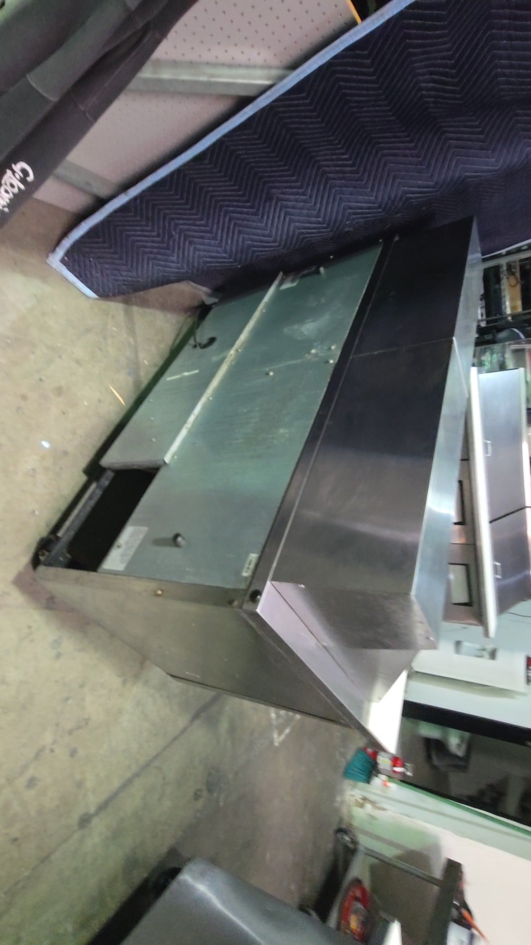 True TSSU-60-24M-B-ST-HC Refrigerator, Undercounter Prep Table 2 Doors 2 Drawers Stainless Steel