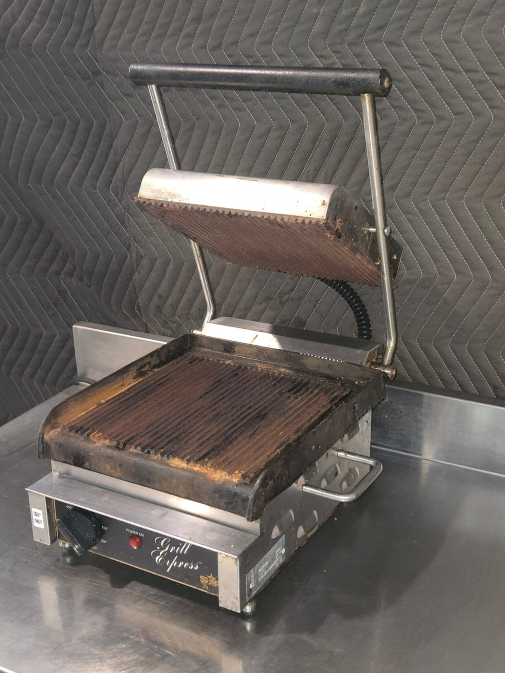 Star Grill Press, Countertop 120V 1400W, Adjustable Temperature, Single Plate