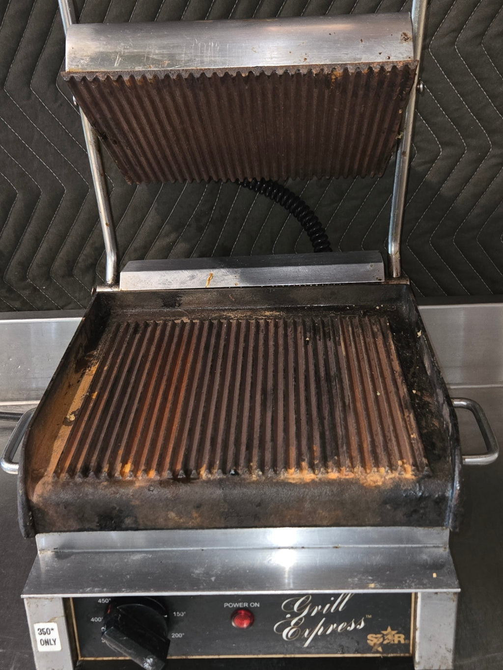 Star Grill Press, Countertop 120V 1400W, Adjustable Temperature, Single Plate