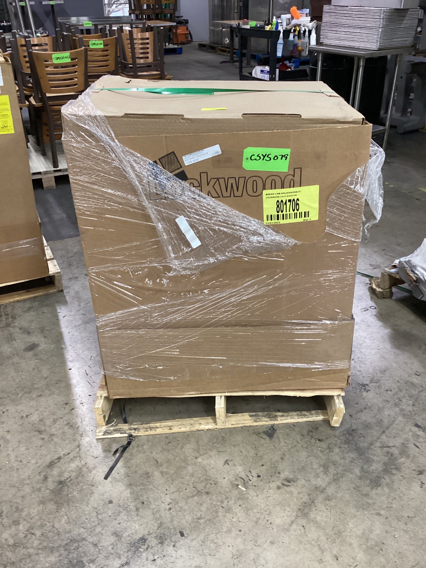 Lockwood CA37-ES20-CD Half Height Economy Display Cabinet