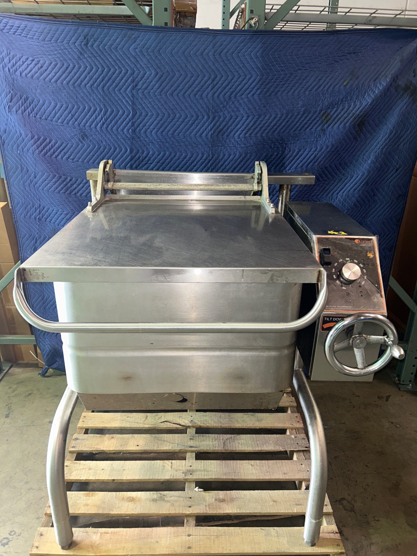 Groen BPM-30GC Tilt Kettle