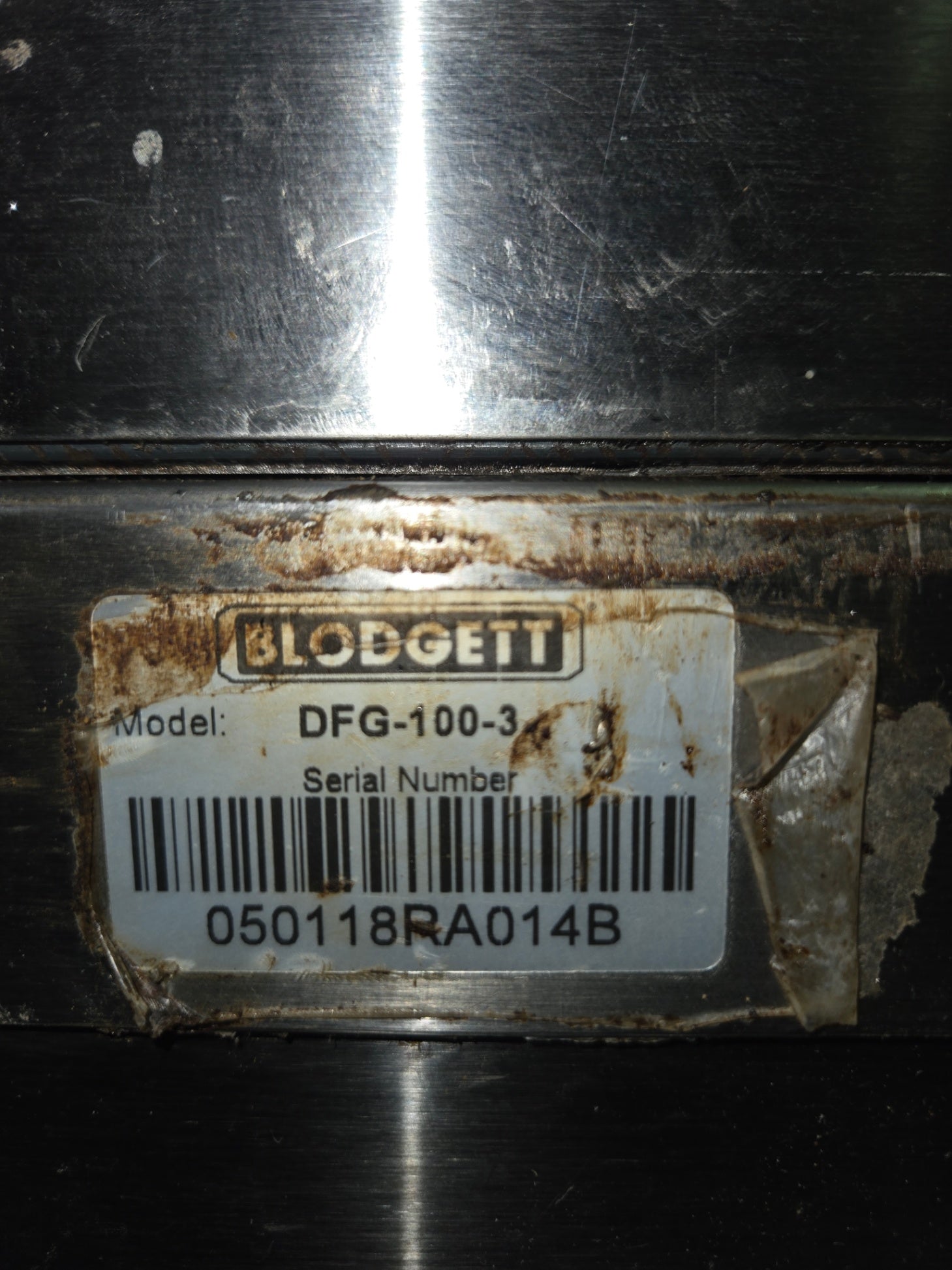 Blodgett DFG-100-3 Premium Series Double Deck Full Size Convection Oven.