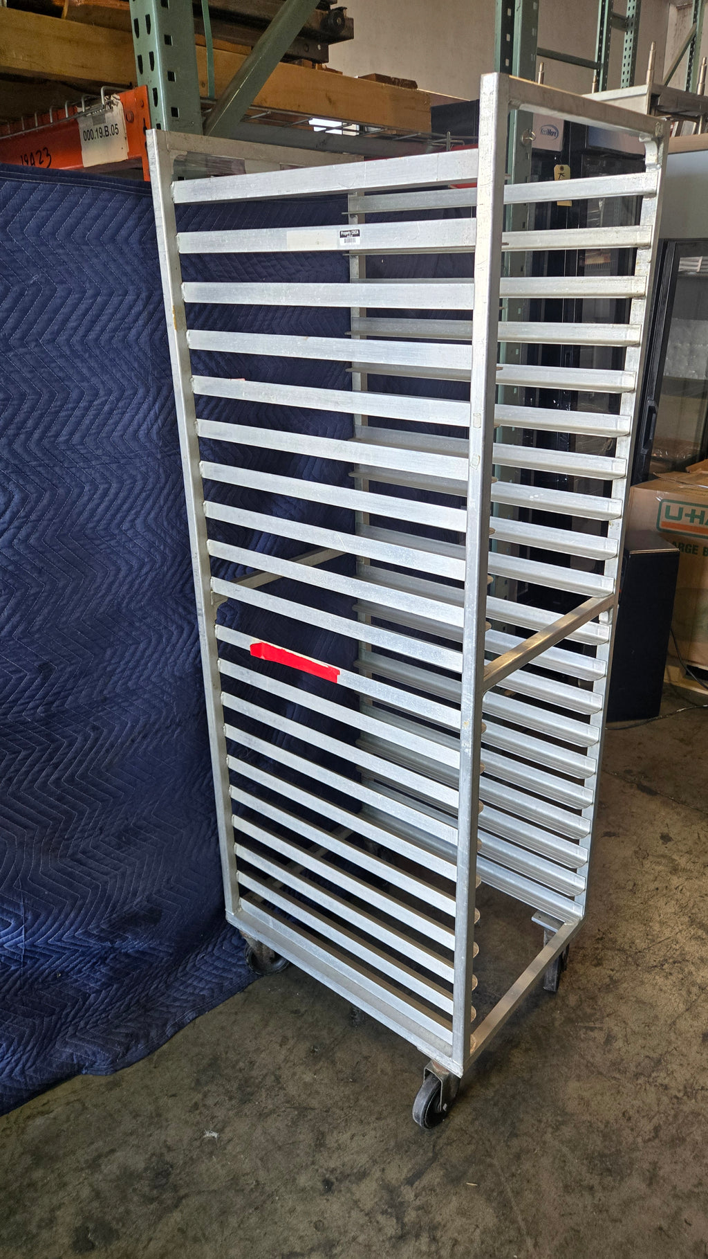 Standard Full-Height Rack Sheet Pan Rack, Mobile Aluminum Construction, 20 Slot Capacity