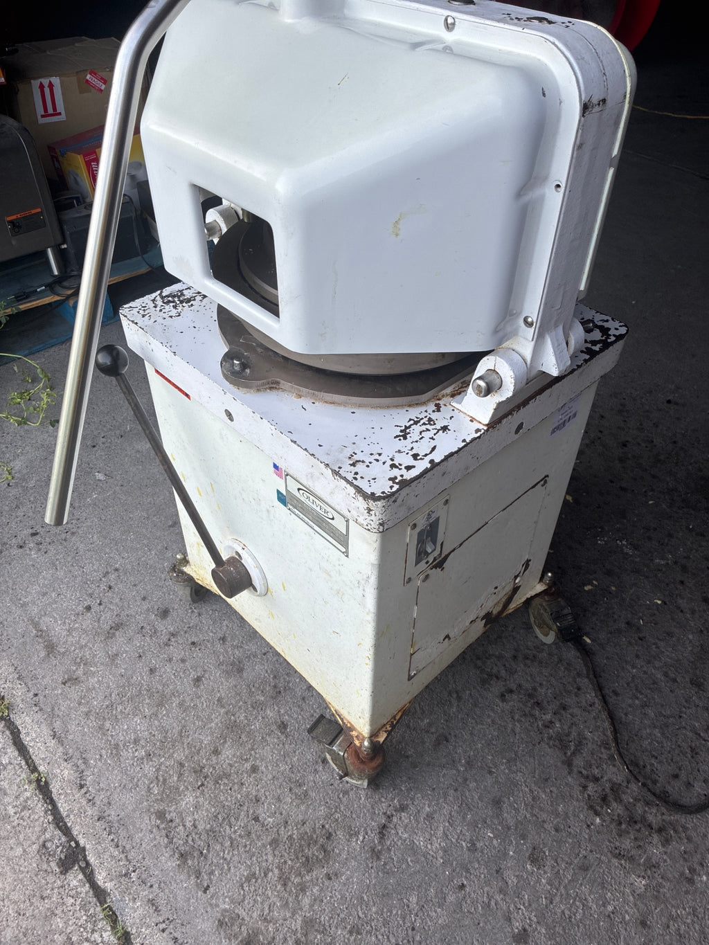 Oliver 625-S Dough Divider