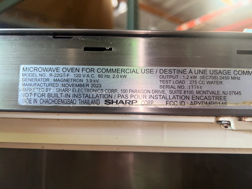 SHARP R-22GT-F Commercial Microwave Oven