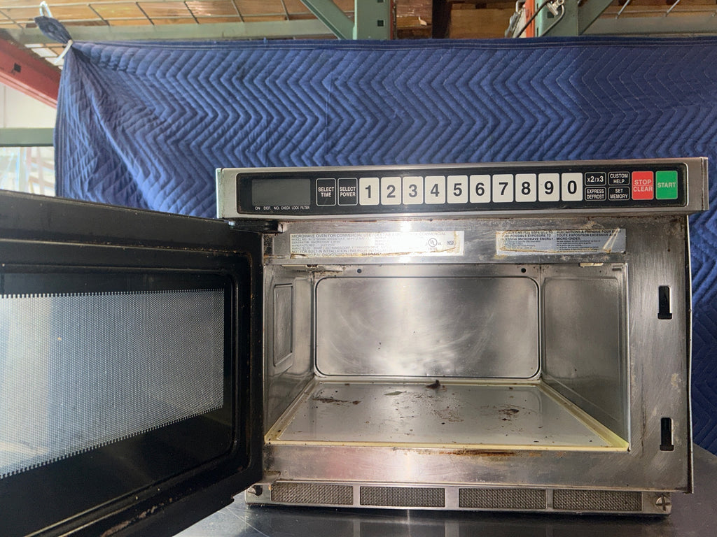 SHARP R-CD1800MA Commercial Microwave Oven