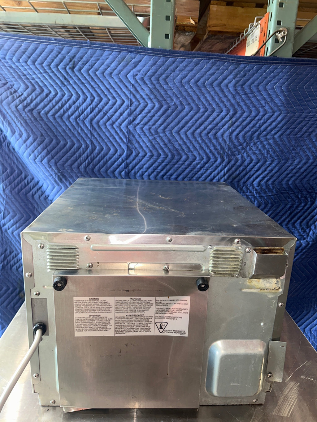 SHARP R-CD1800MA Commercial Microwave Oven
