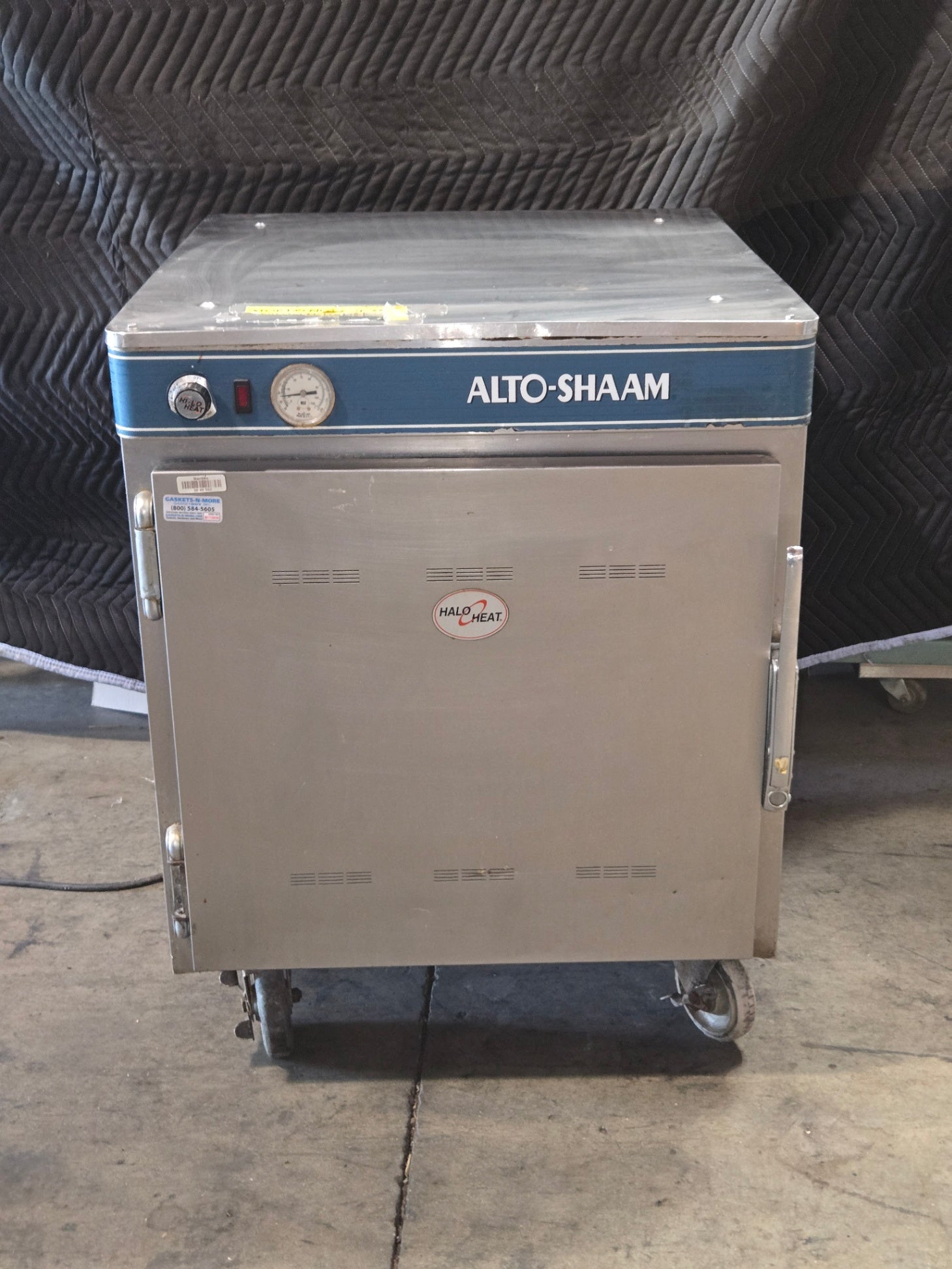 Alto-Shaam Heated Holding Cabinet, A Mobile Unit