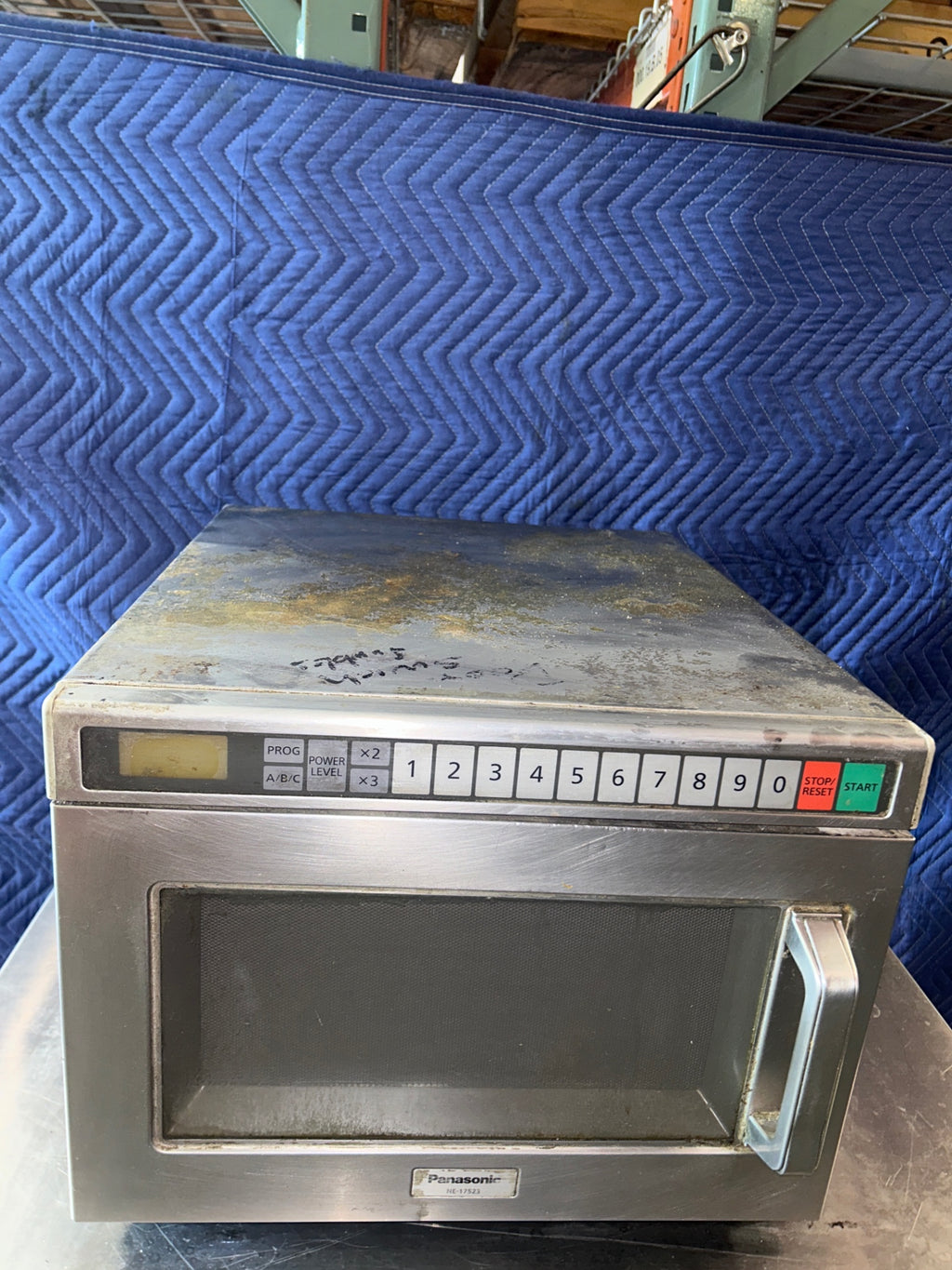 Panasonic NE-17523 Commercial Microwave Oven