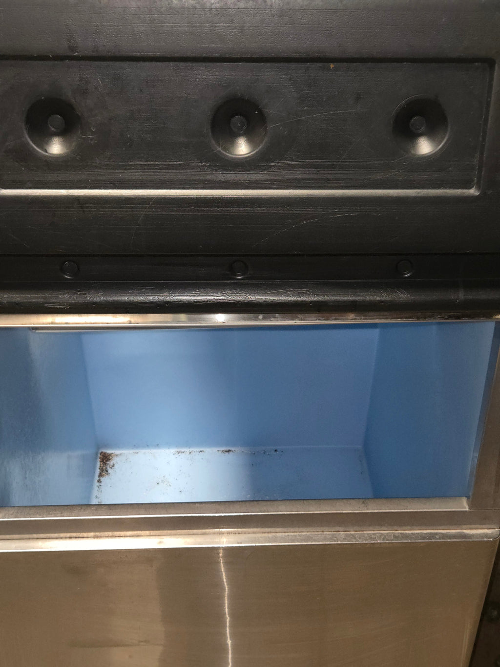Hoshizaki Ice Maker And Storage Bin