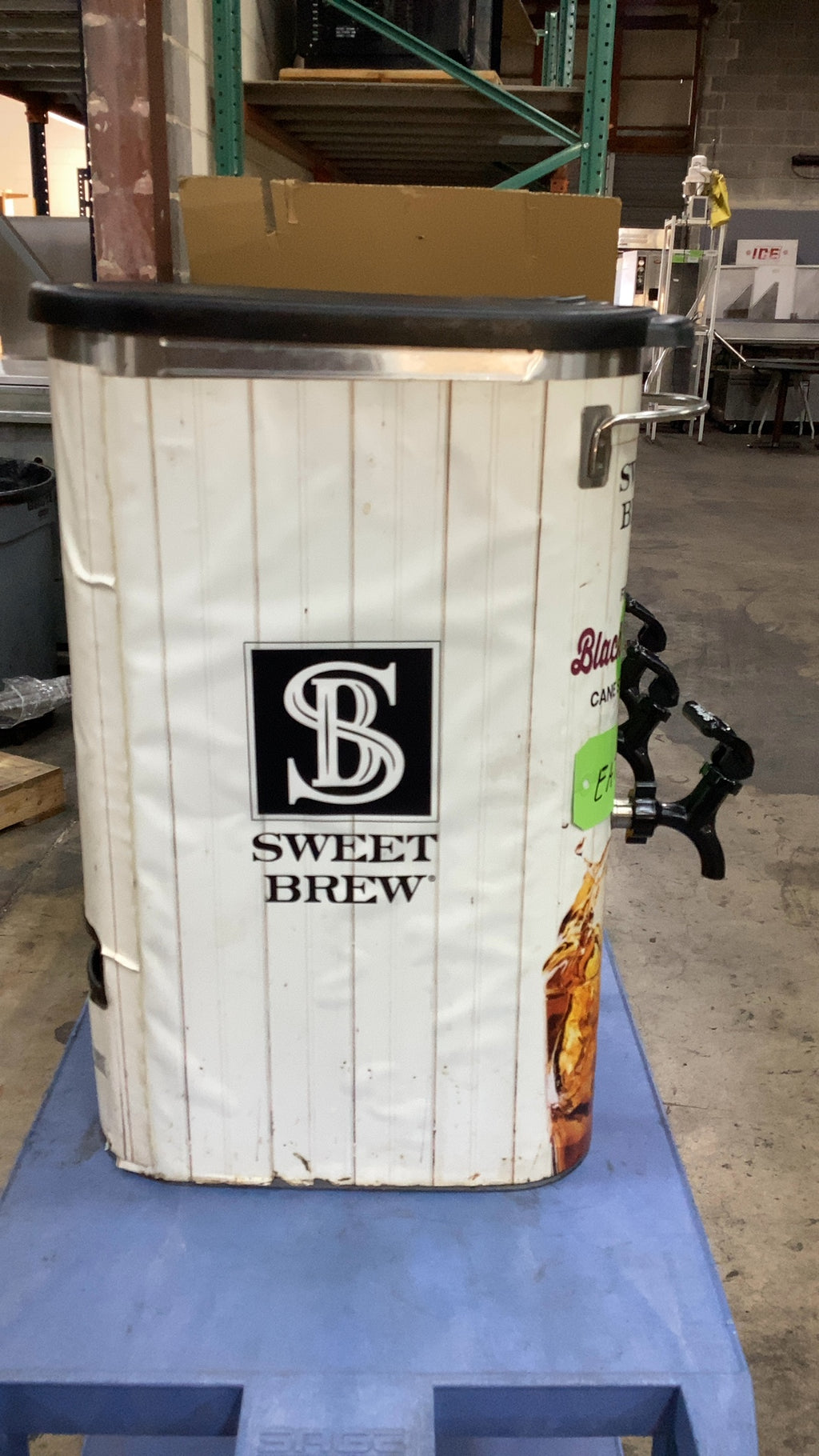 Bunn SWEET BREW Commercial Insulated Server Beverage Dispenser, Insulated