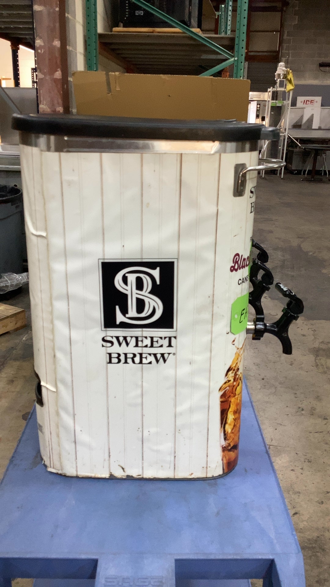 Bunn SWEET BREW Commercial Insulated Server Beverage Dispenser, Insulated