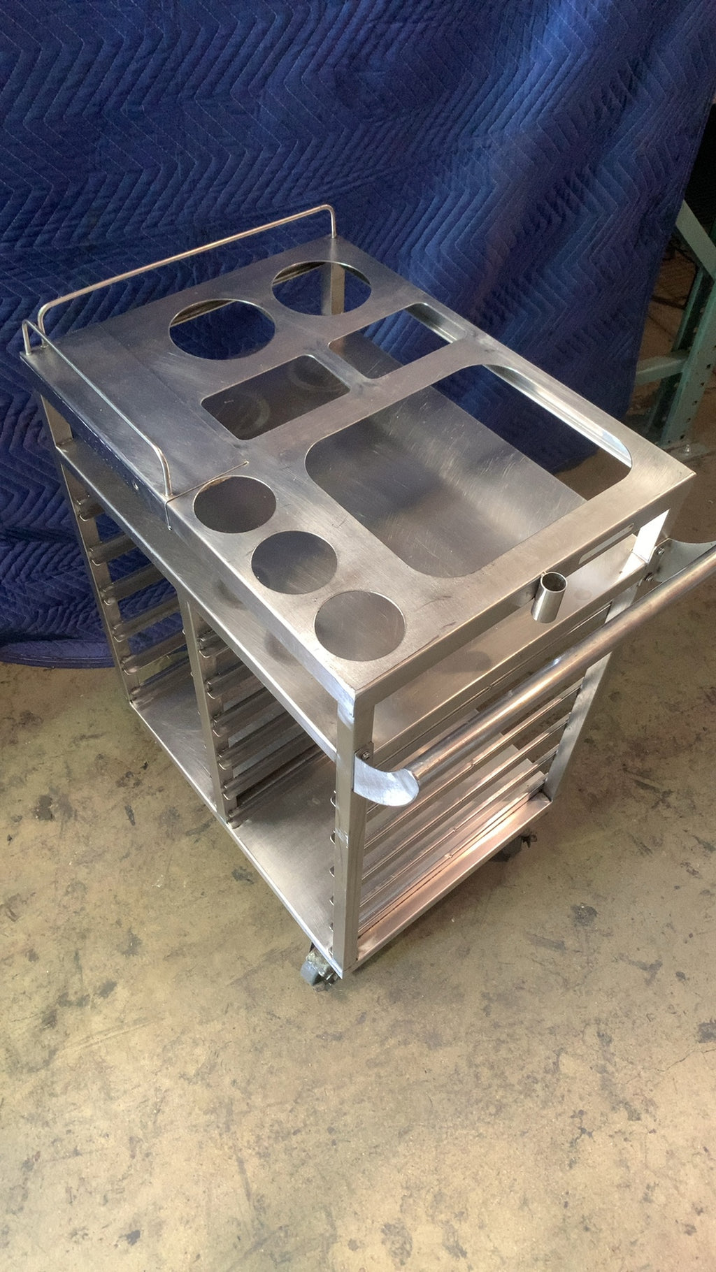 GSW Combination Foodservice Cart Serving Cart, Multi-Purpose Stainless Steel Top Pan Slots Lower Sheet Pan Racks On Casters