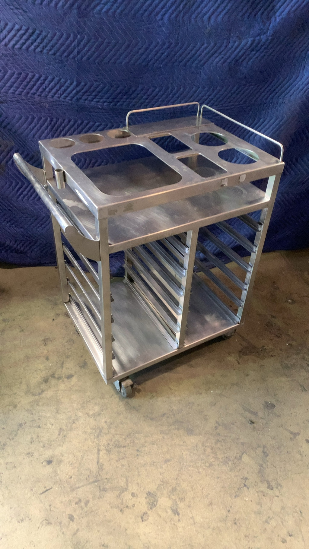 GSW Combination Foodservice Cart Serving Cart, Multi-Purpose Stainless Steel Top Pan Slots Lower Sheet Pan Racks On Casters
