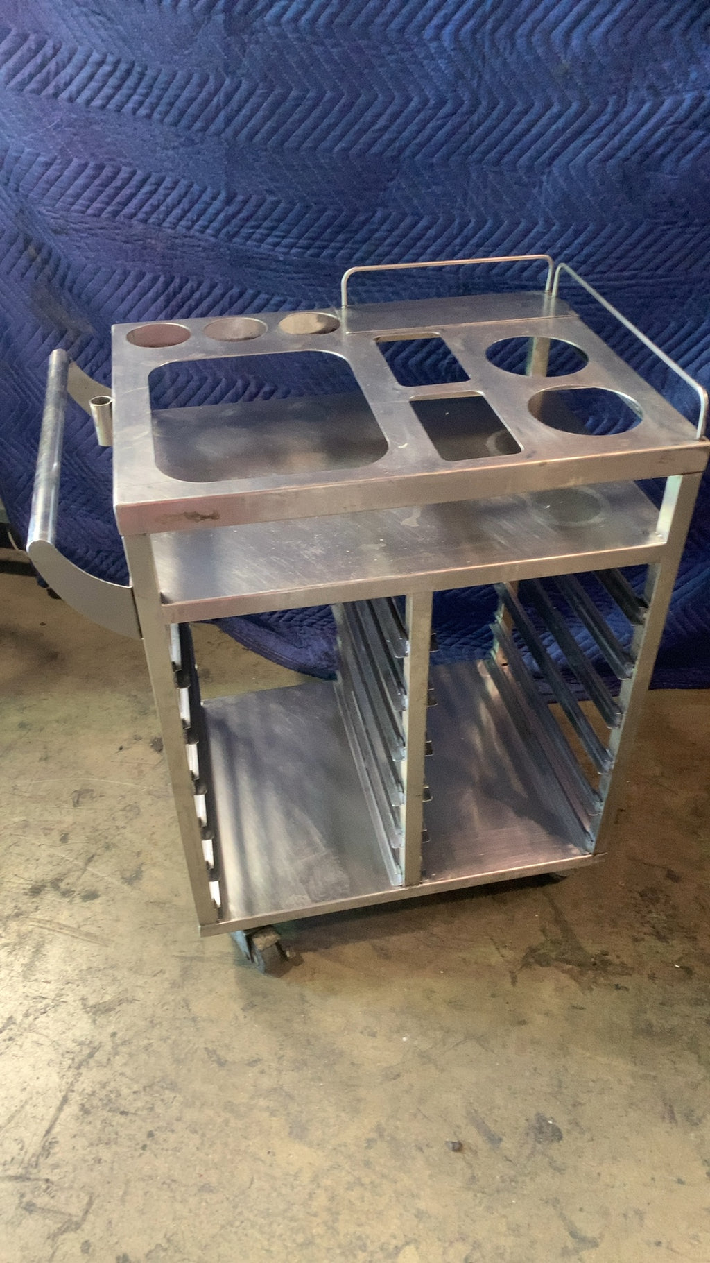 GSW Combination Foodservice Cart Serving Cart, Multi-Purpose Stainless Steel Top Pan Slots Lower Sheet Pan Racks On Casters