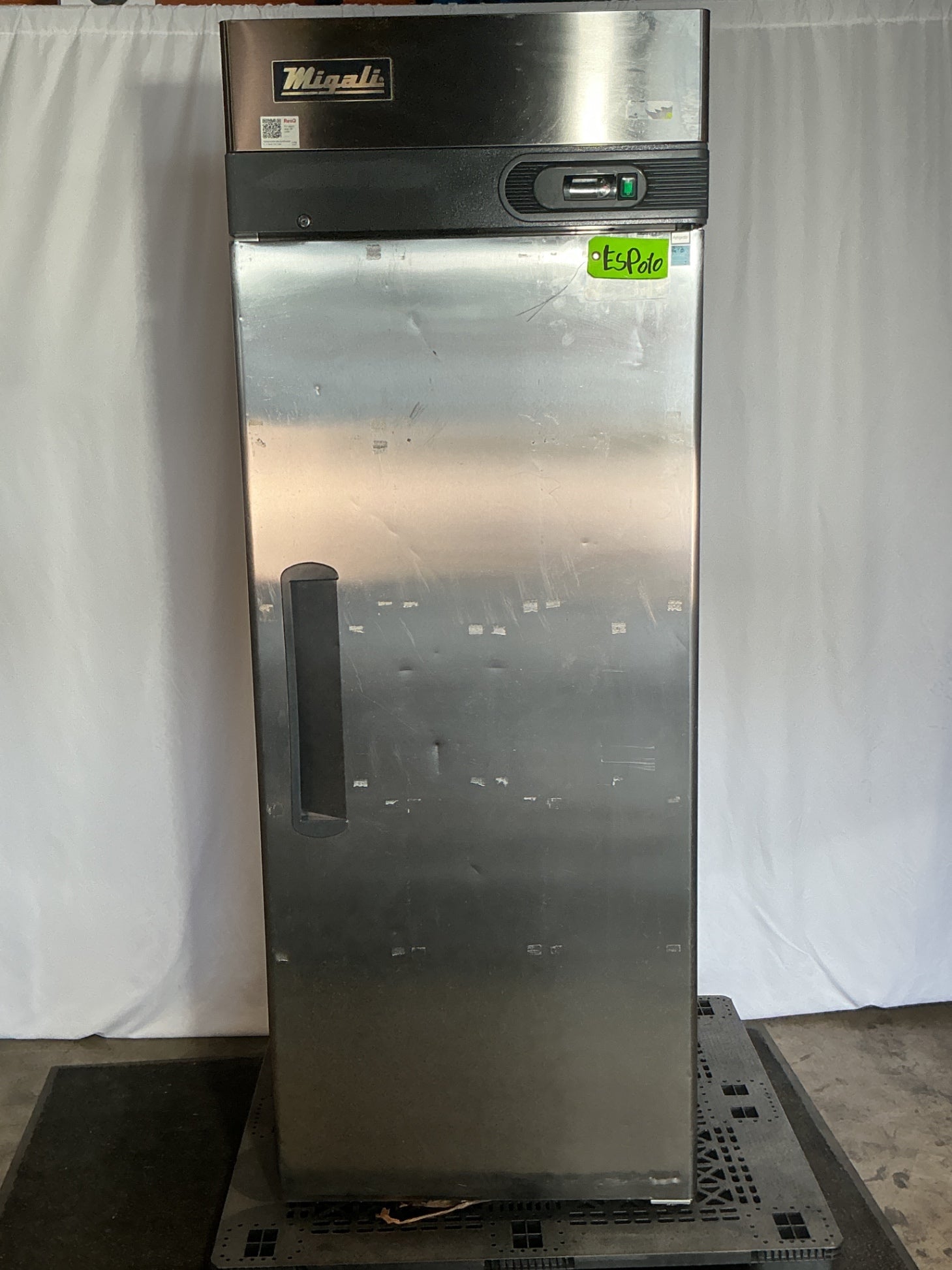 Migali C-1R-HC Top Mount Reach-Ins Vertical Cooler