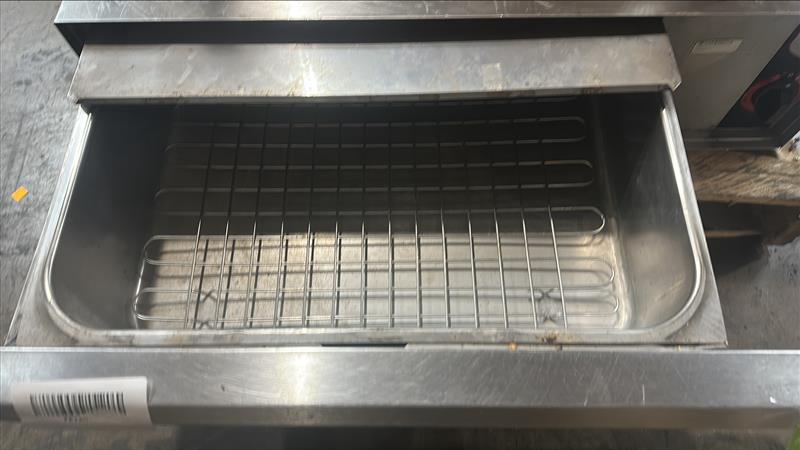 APW Wyott BW-60 Bun Warmer