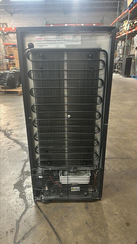 IDW GS-4-023EB Beverage Cooler