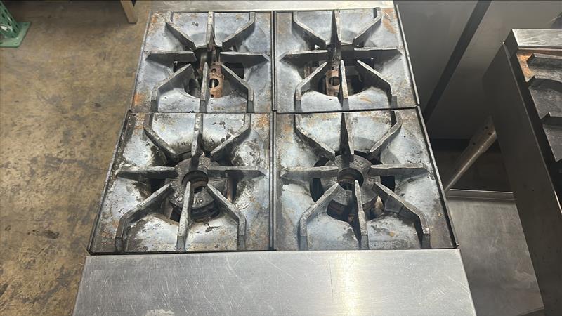 IMPERIAL IHPA-4-24 4 Burner Gas Range On Stand