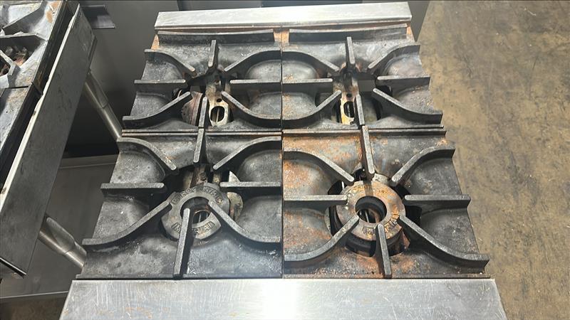 IMPERIAL IHPA-4-24 4 Burner Gas Range On Stand