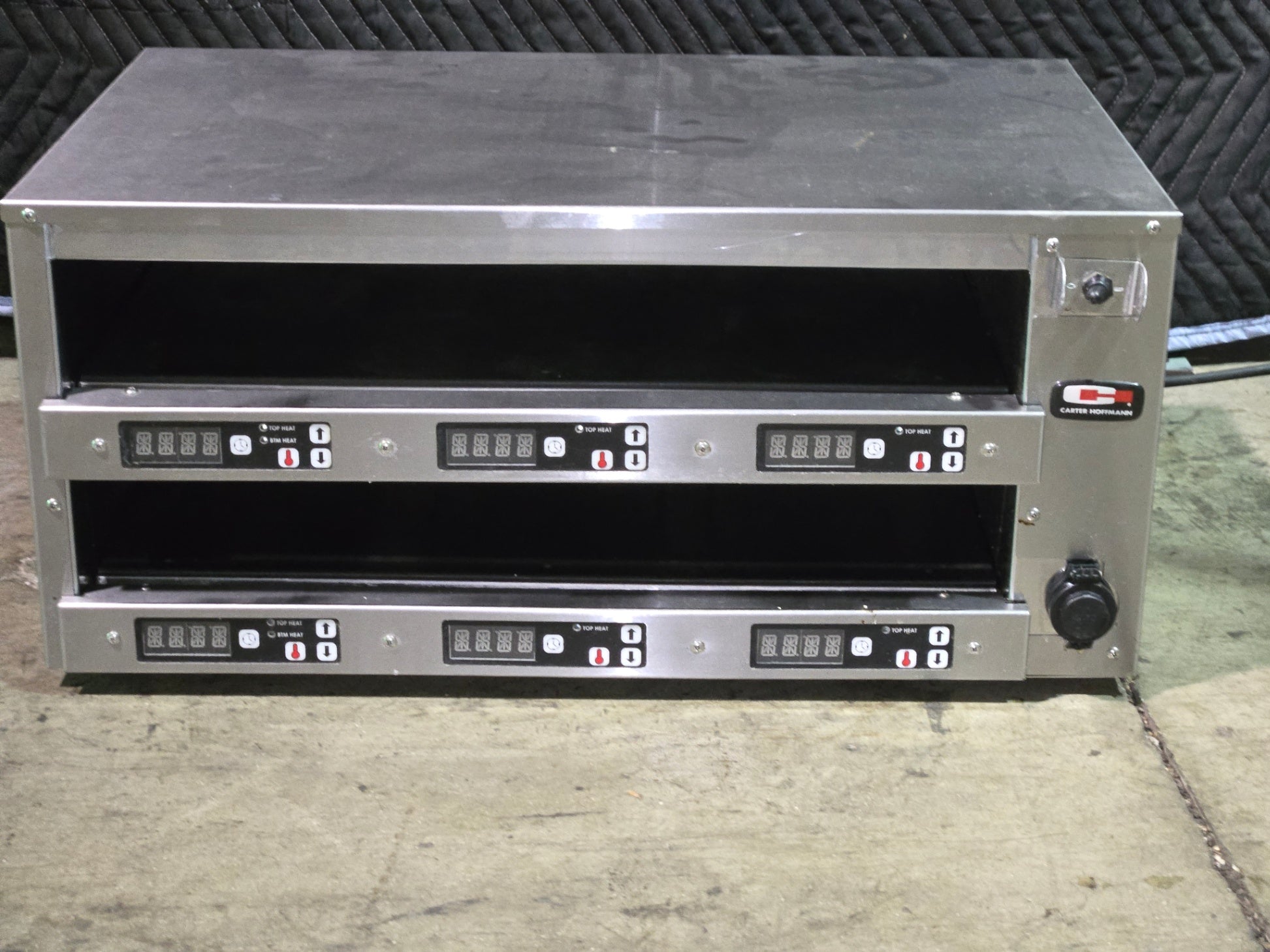 Carter-Hoffmann M212S-2T Heated Holding Cabinet