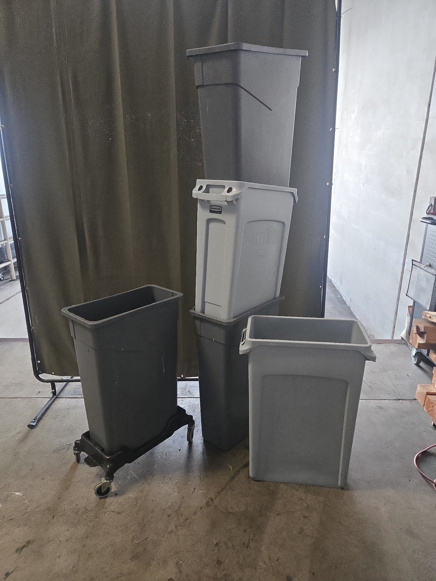 Slim Jim Trash Cans - Lot of 5