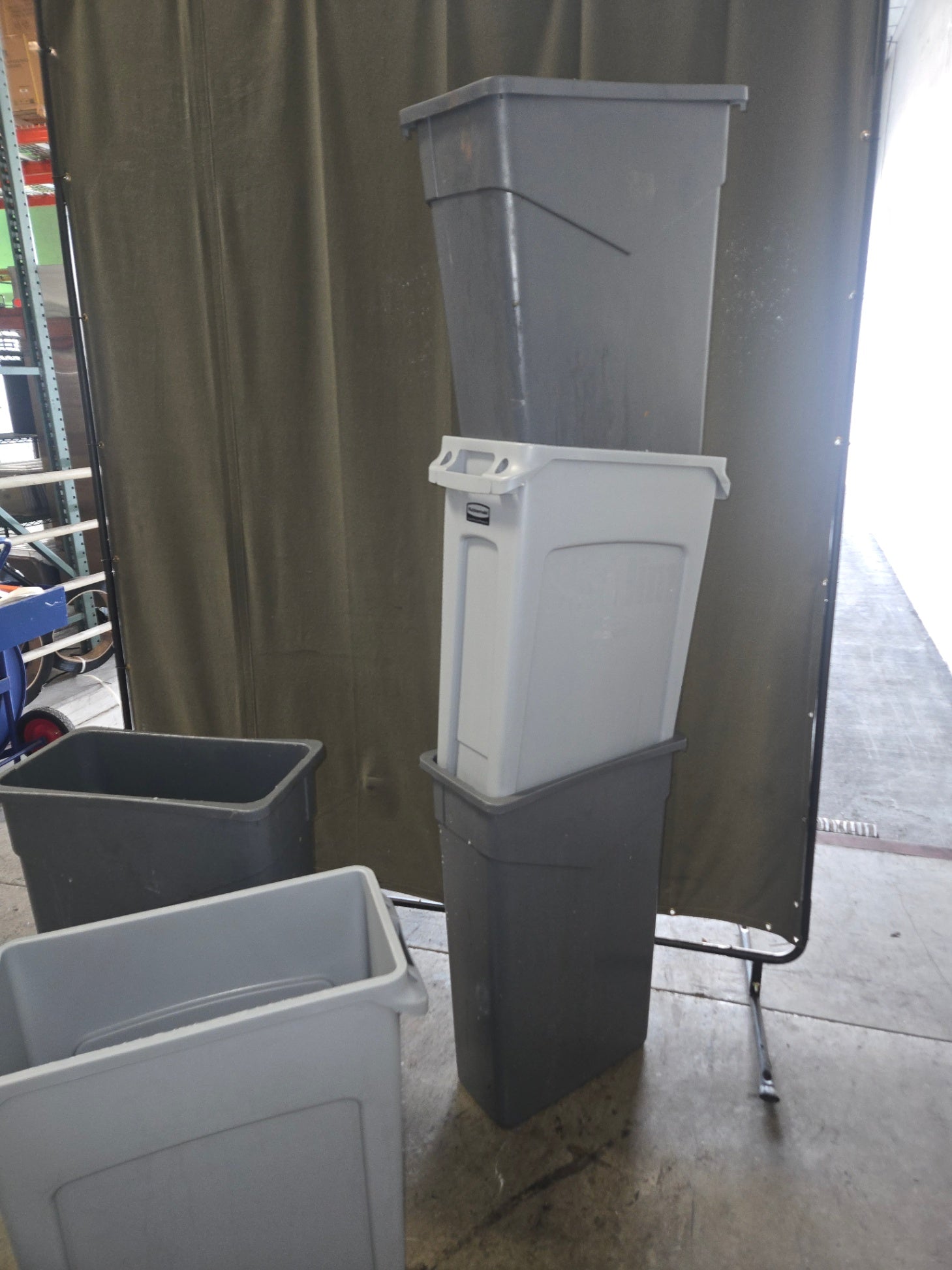 Slim Jim Trash Cans - Lot of 5