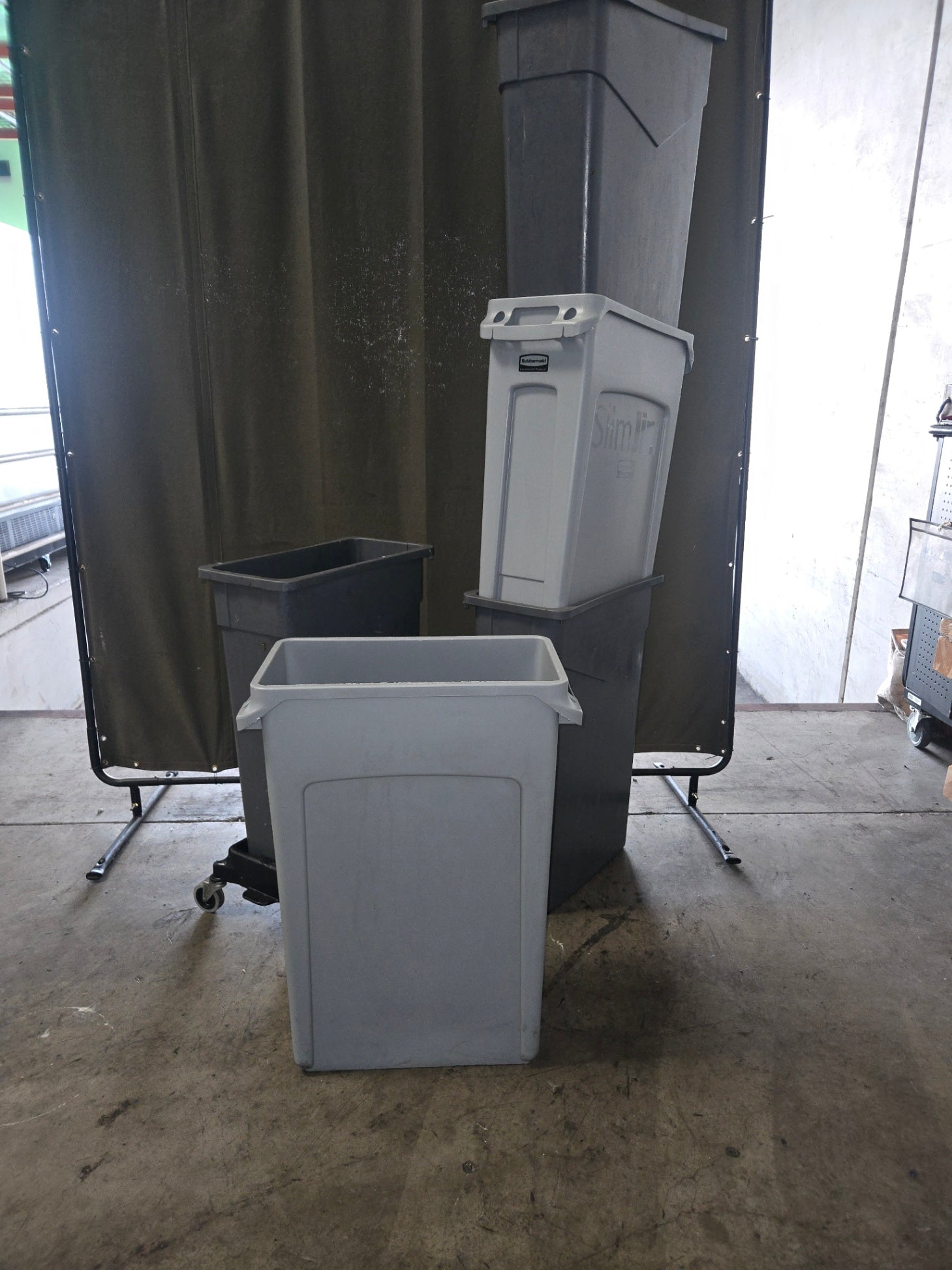 Slim Jim Trash Cans - Lot of 5